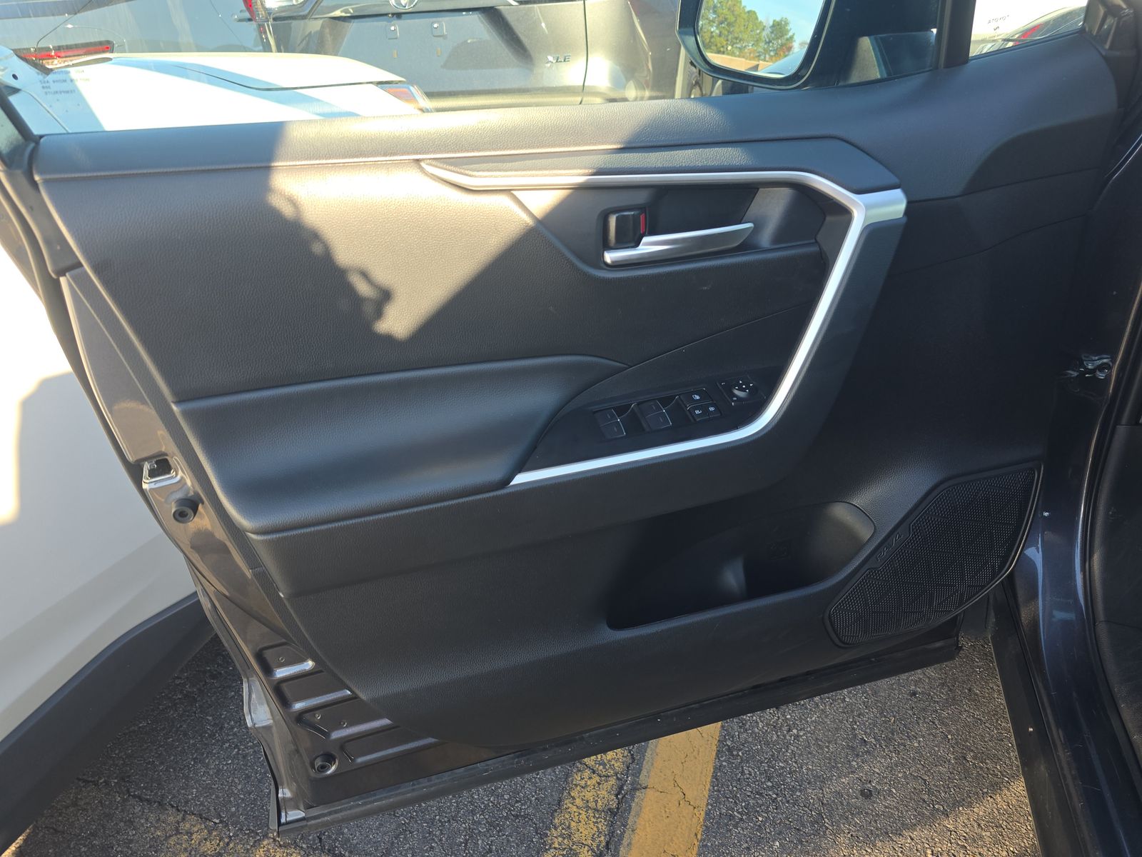 2024 Toyota RAV4 Hybrid XLE AWD