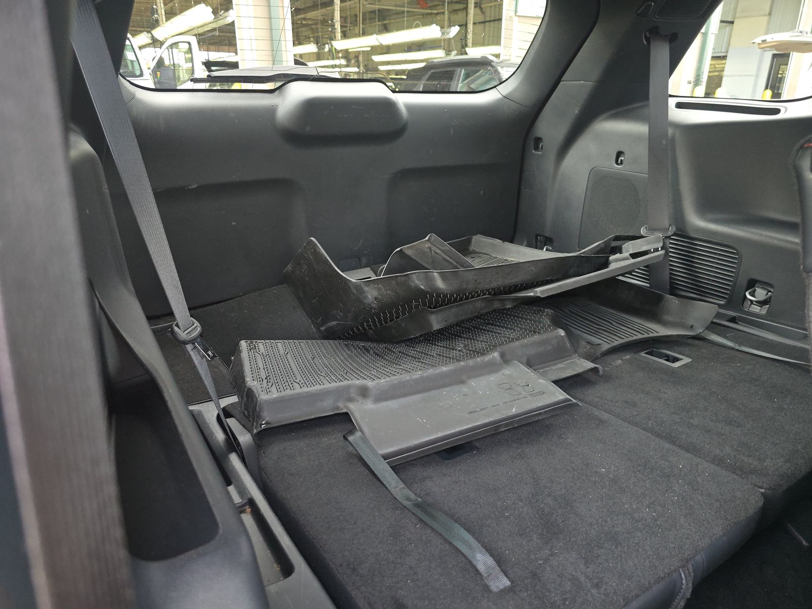 2025 Ford Explorer ST-Line AWD