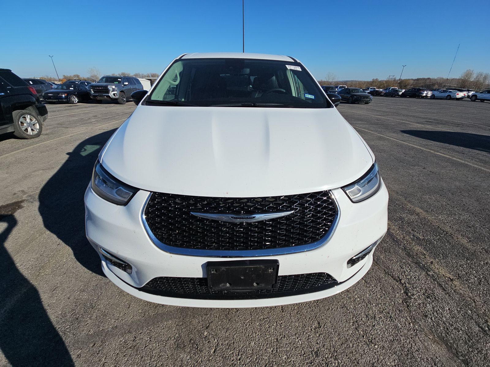 2024 Chrysler Pacifica Hybrid Select FWD