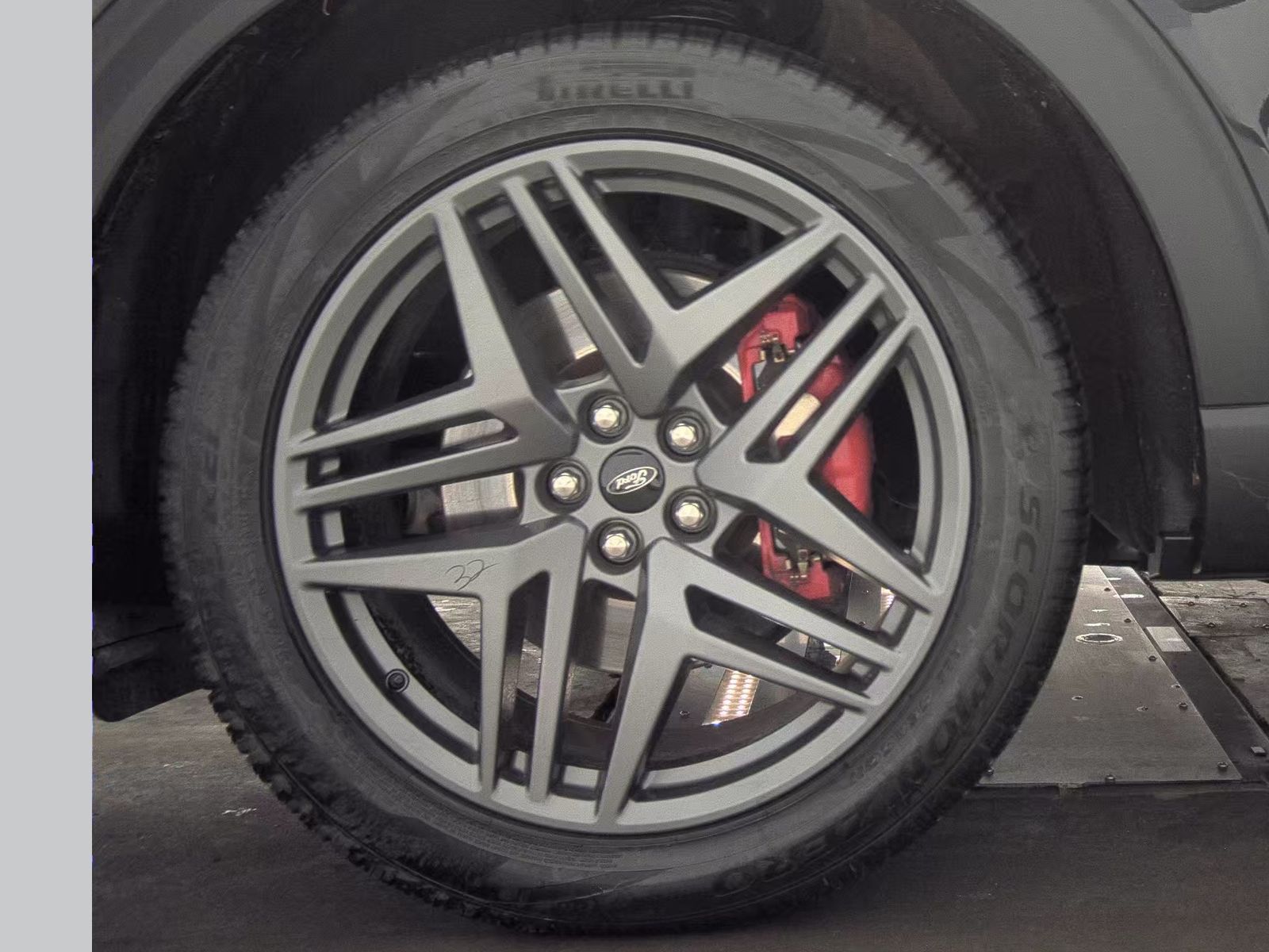 2025 Ford Explorer ST-Line AWD