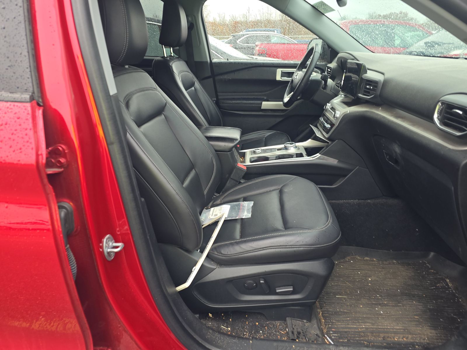 2022 Ford Explorer XLT AWD