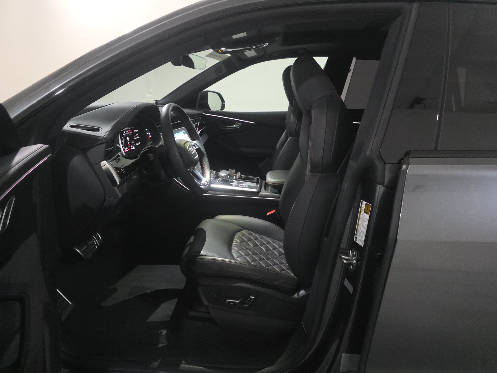 2025 Audi SQ8 Prestige AWD