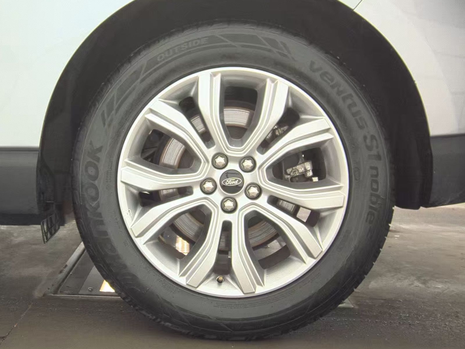 2024 Ford Edge Titanium AWD