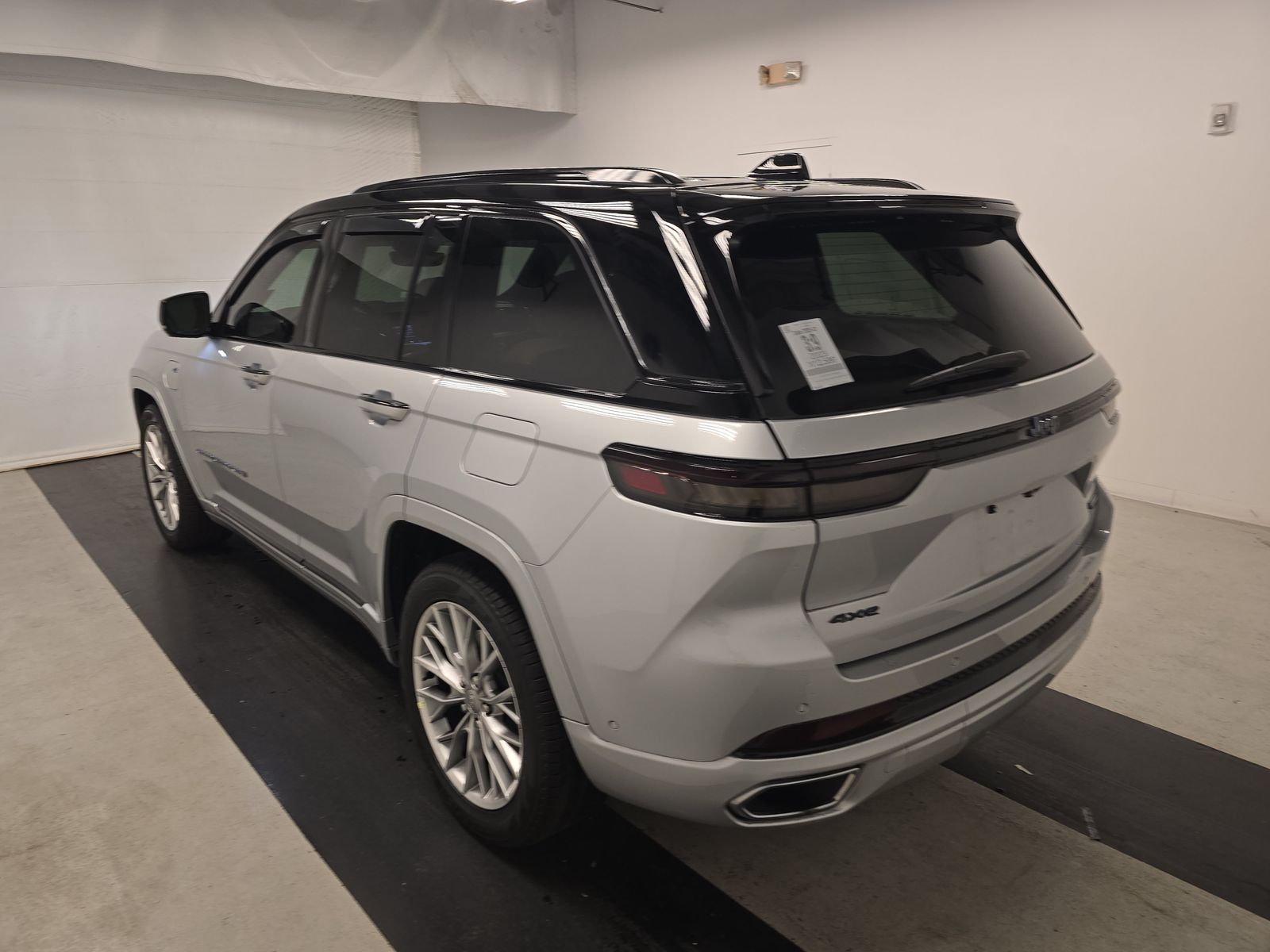 2023 Jeep Grand Cherokee 4xe Summit AWD