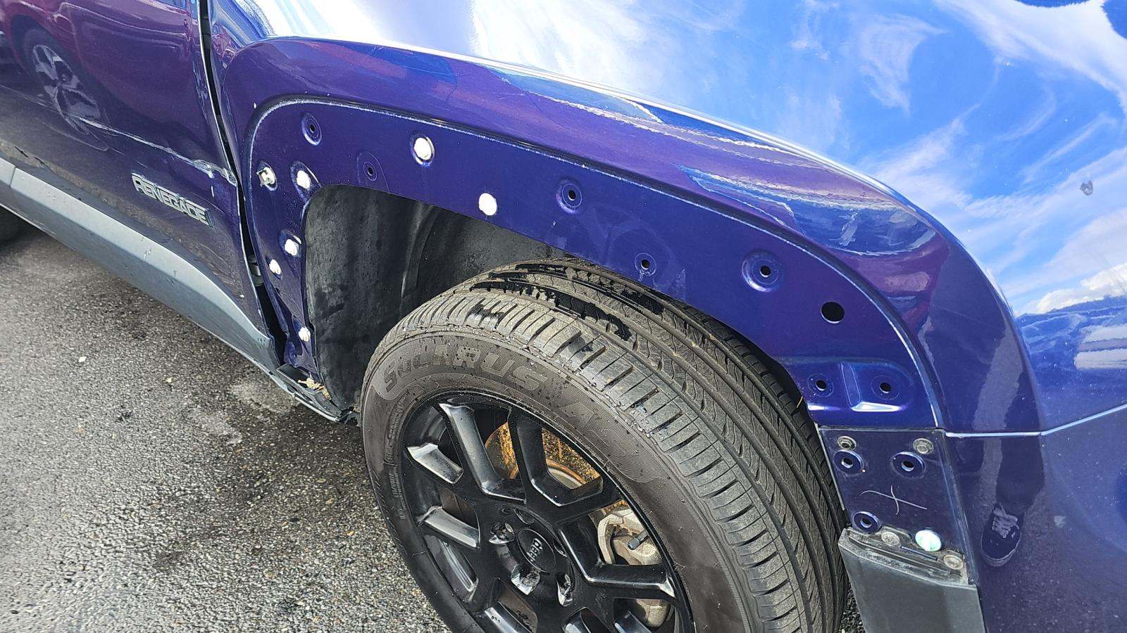 2019 Jeep Renegade Latitude Altitude Edition AWD