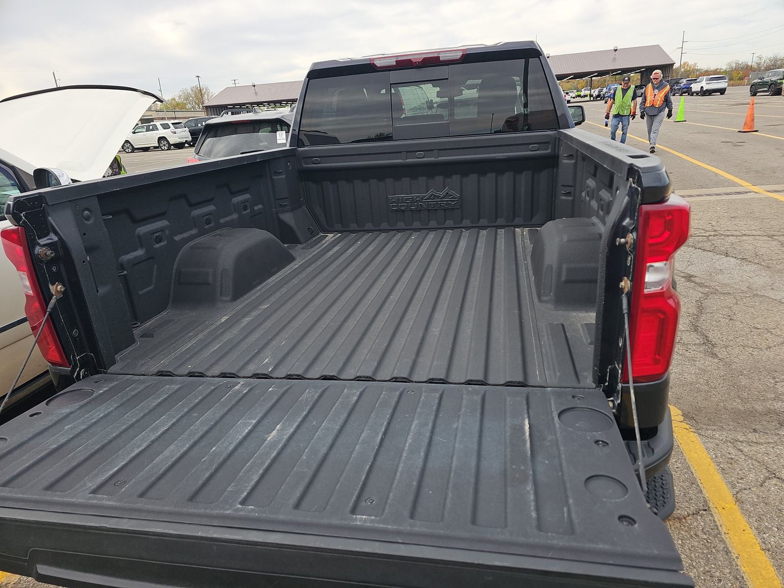 2022 Chevrolet Silverado 1500 High Country AWD