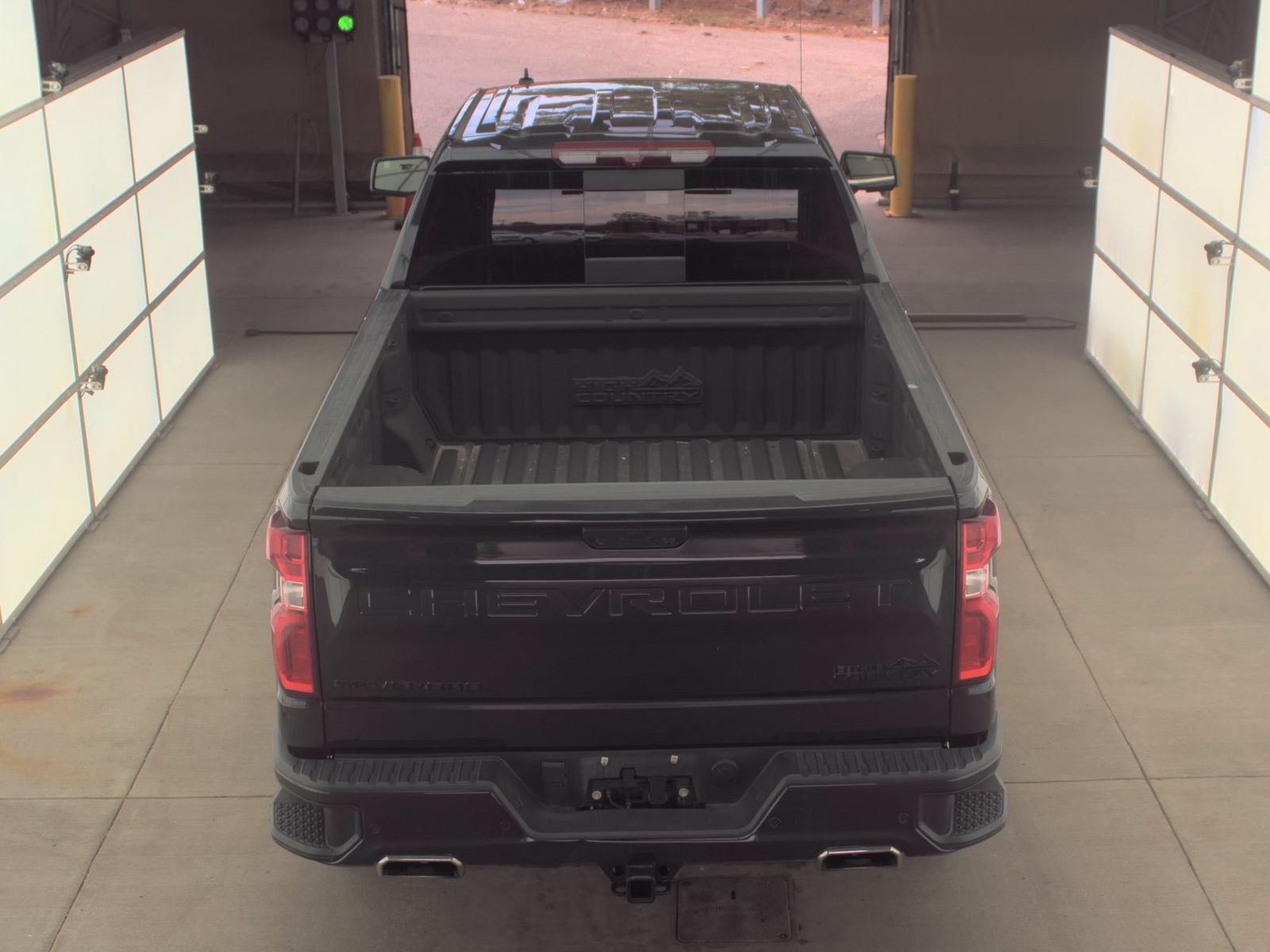 2022 Chevrolet Silverado 1500 High Country AWD