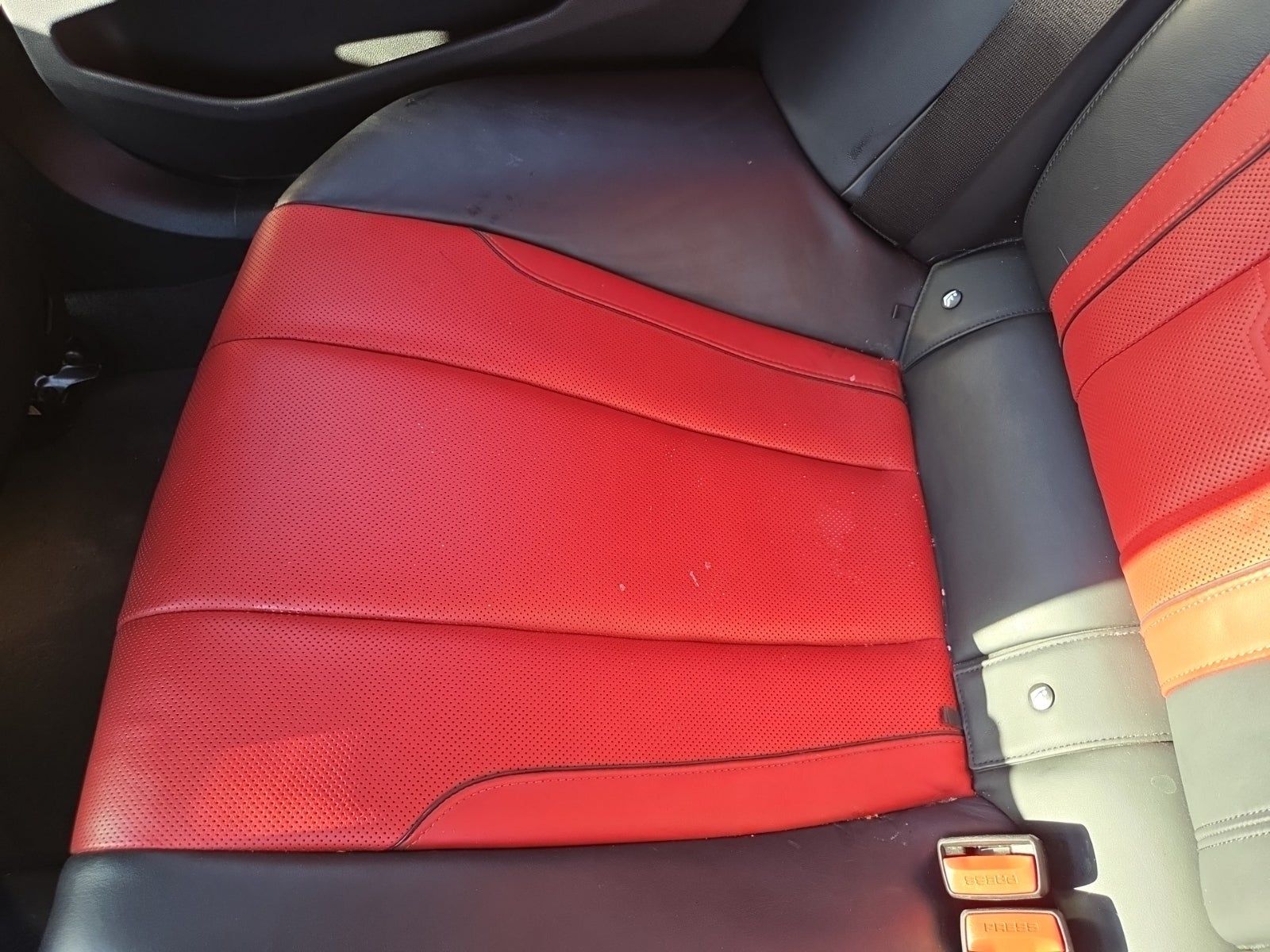 2022 BMW 8 Series M850i xDrive AWD