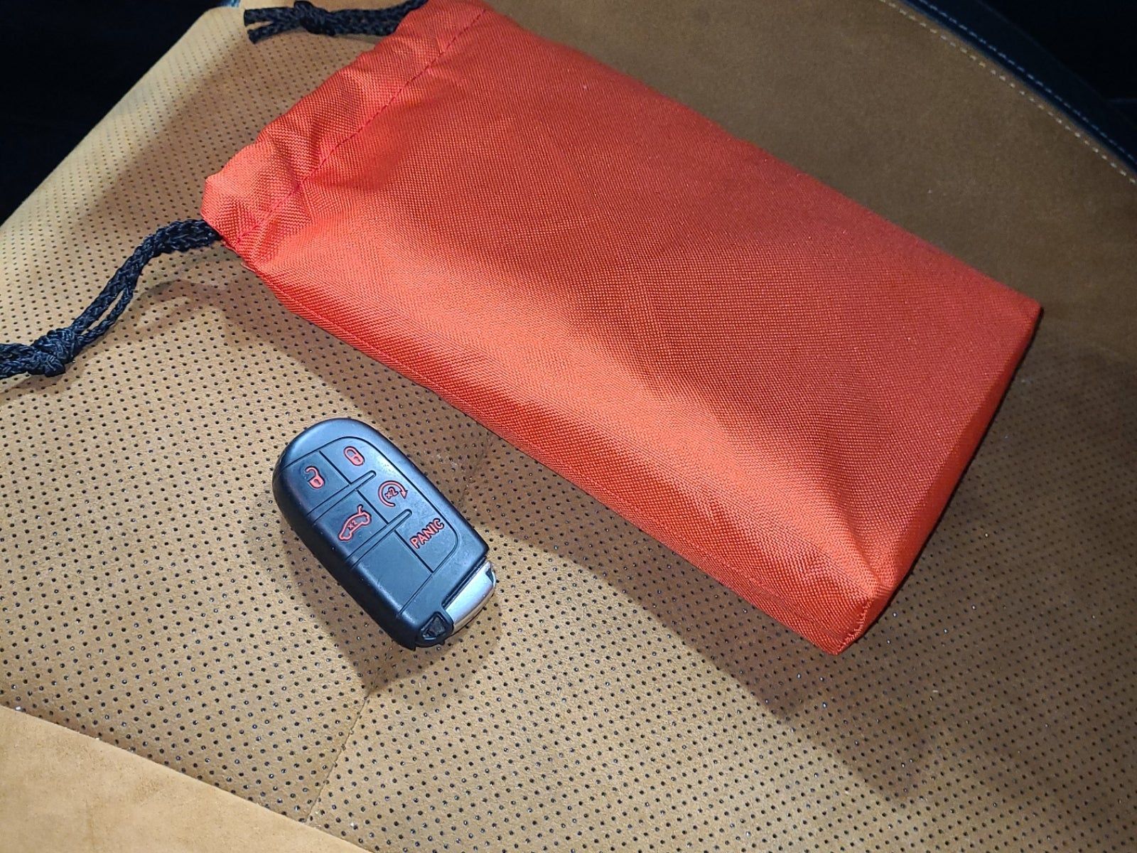 2022 Dodge Challenger GT RWD