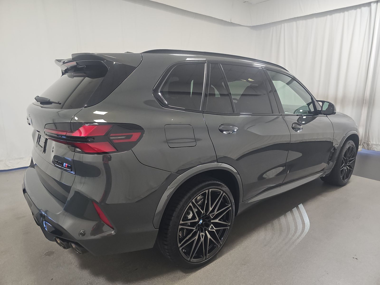 2025 BMW X5 M Competition AWD