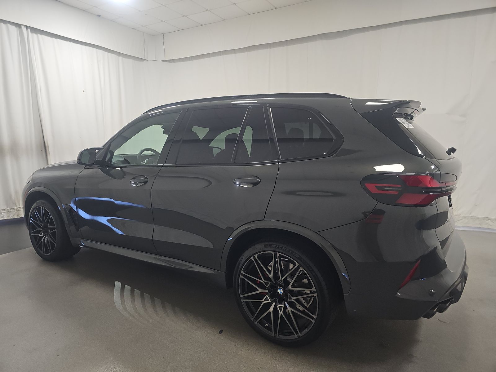 2025 BMW X5 M Competition AWD
