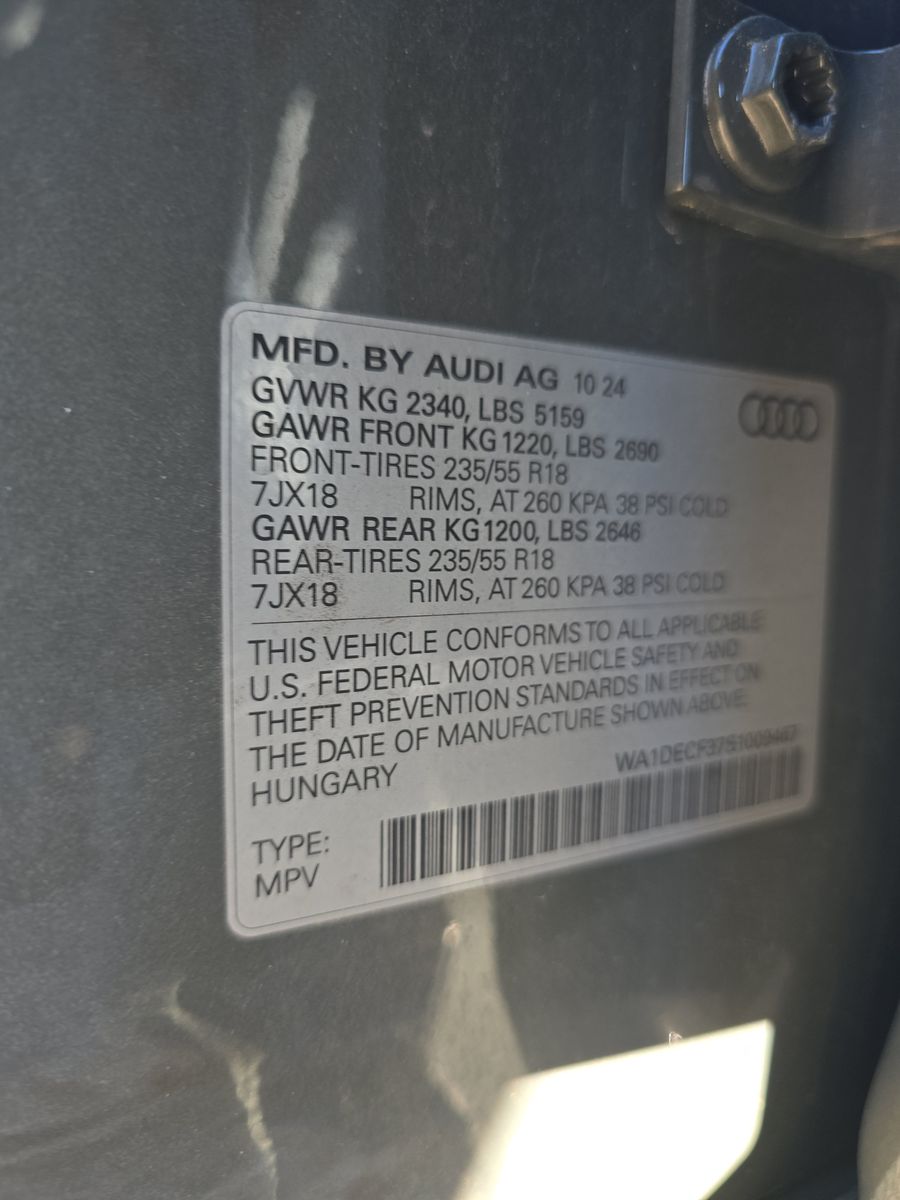 2025 Audi Q3 S line Premium AWD