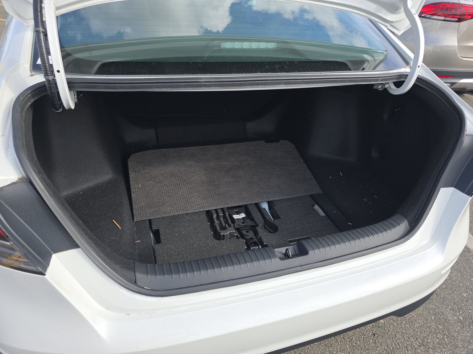 2025 Honda Accord LX FWD