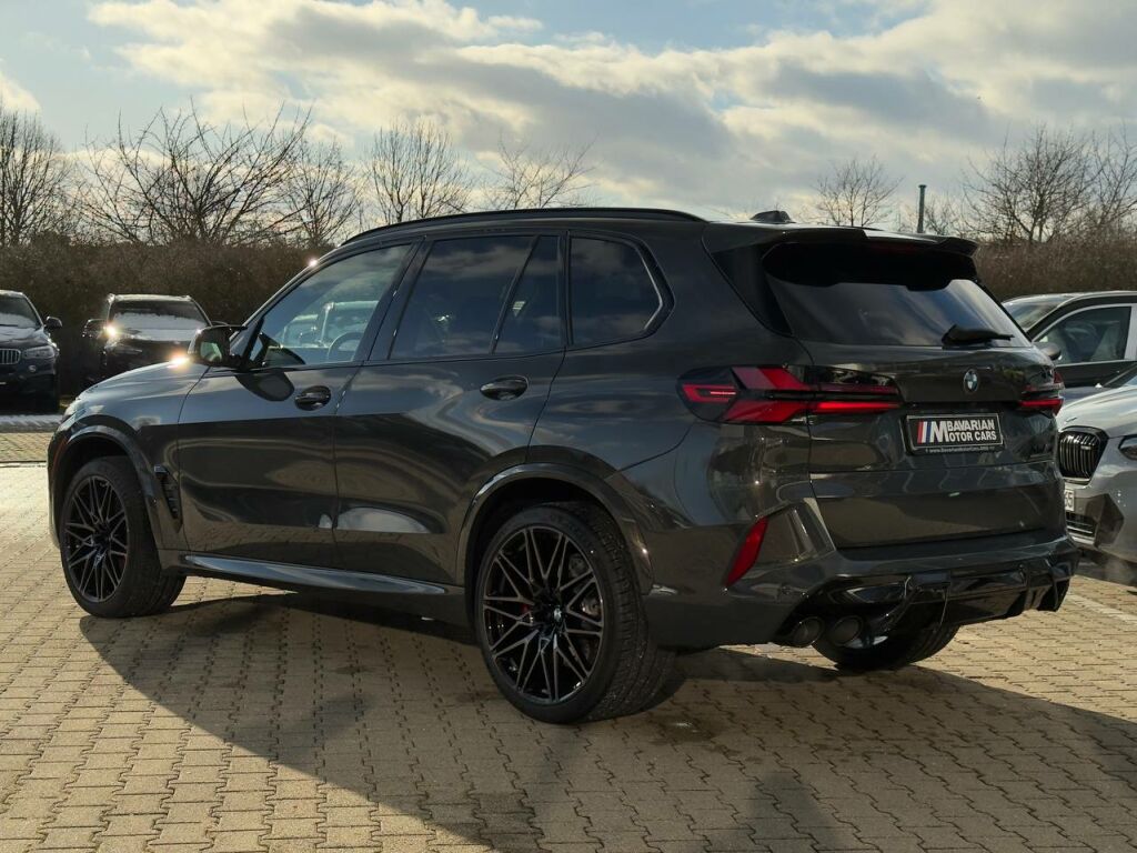 2025 BMW X5 M Competition AWD