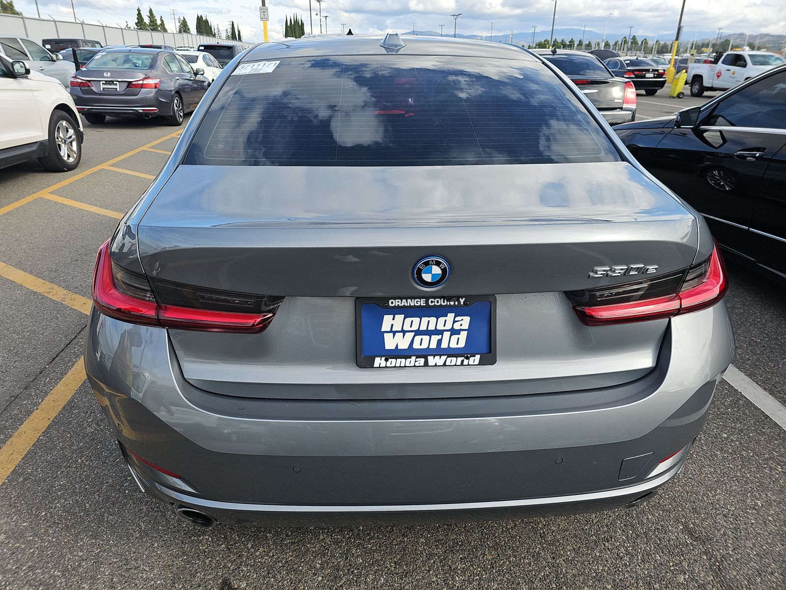 2023 BMW 3 Series 330e RWD