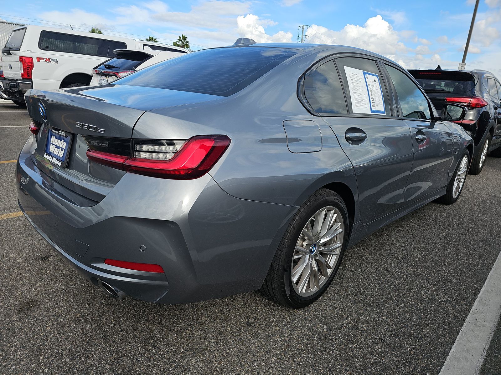 2023 BMW 3 Series 330e RWD