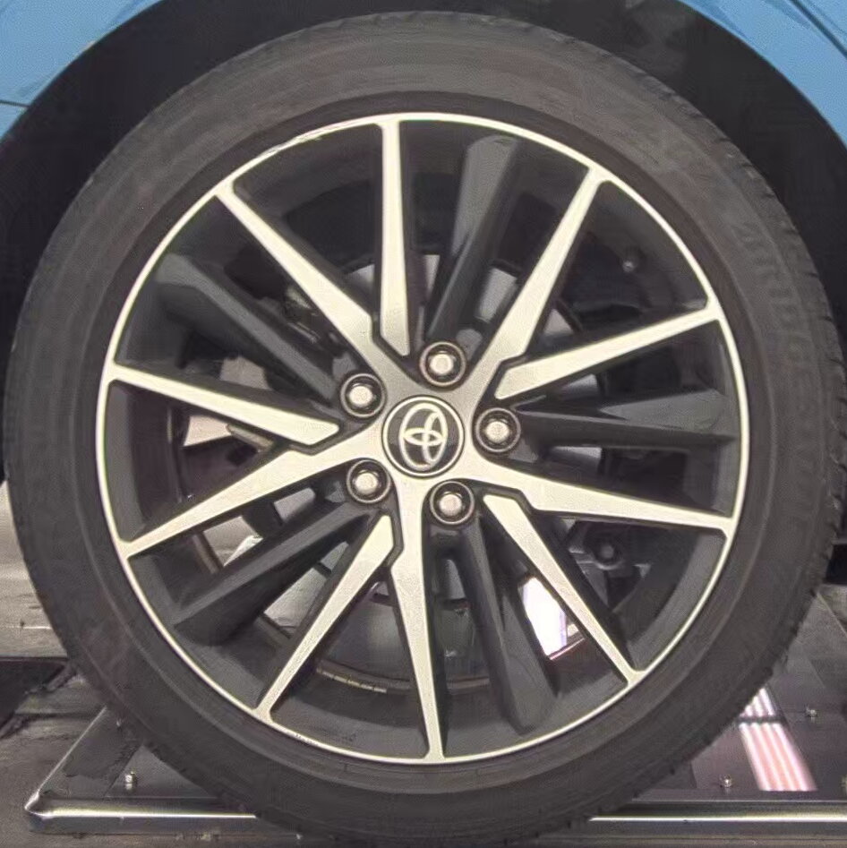 2024 Toyota Camry SE FWD