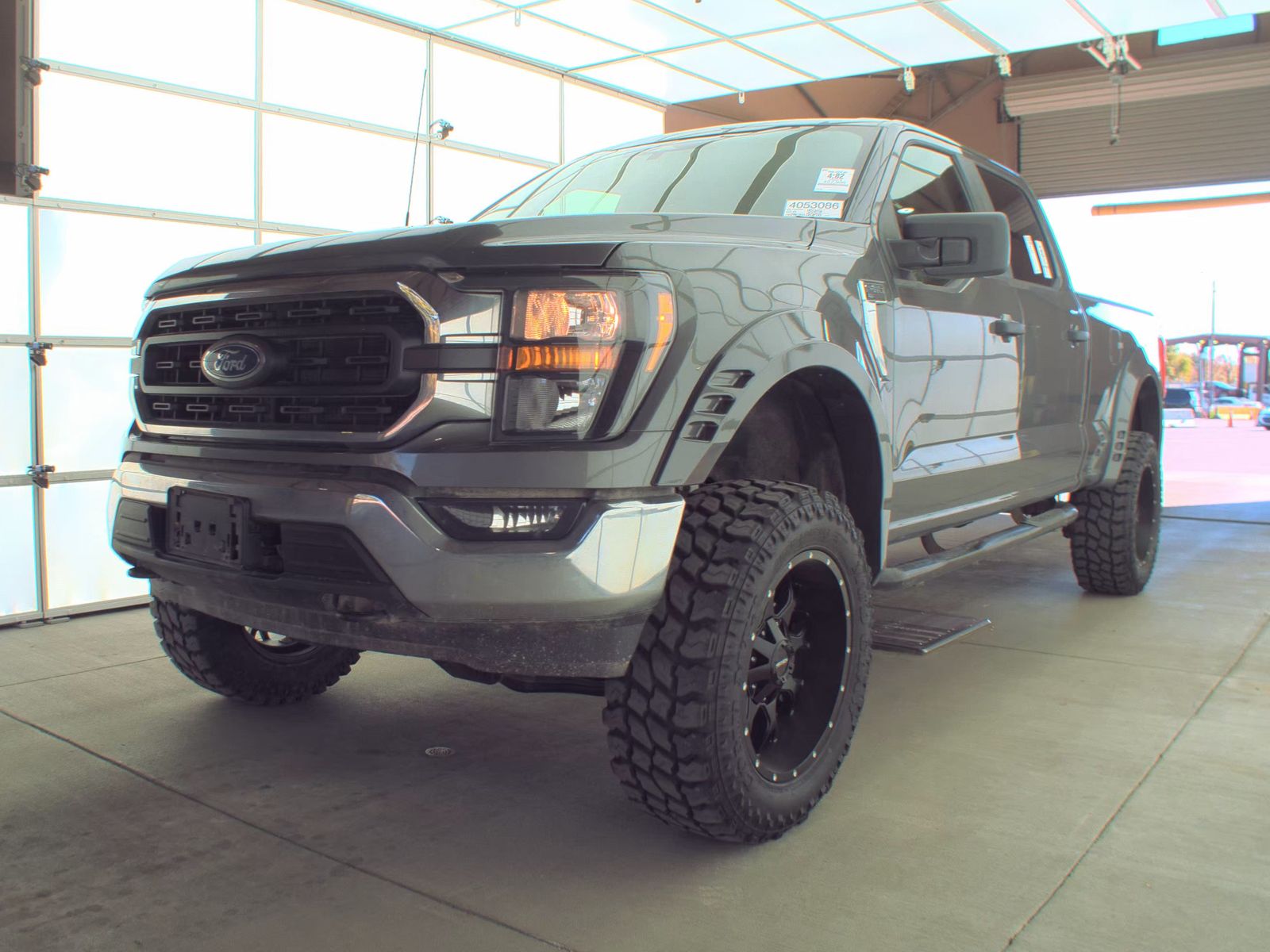 2023 Ford F-150 XLT AWD