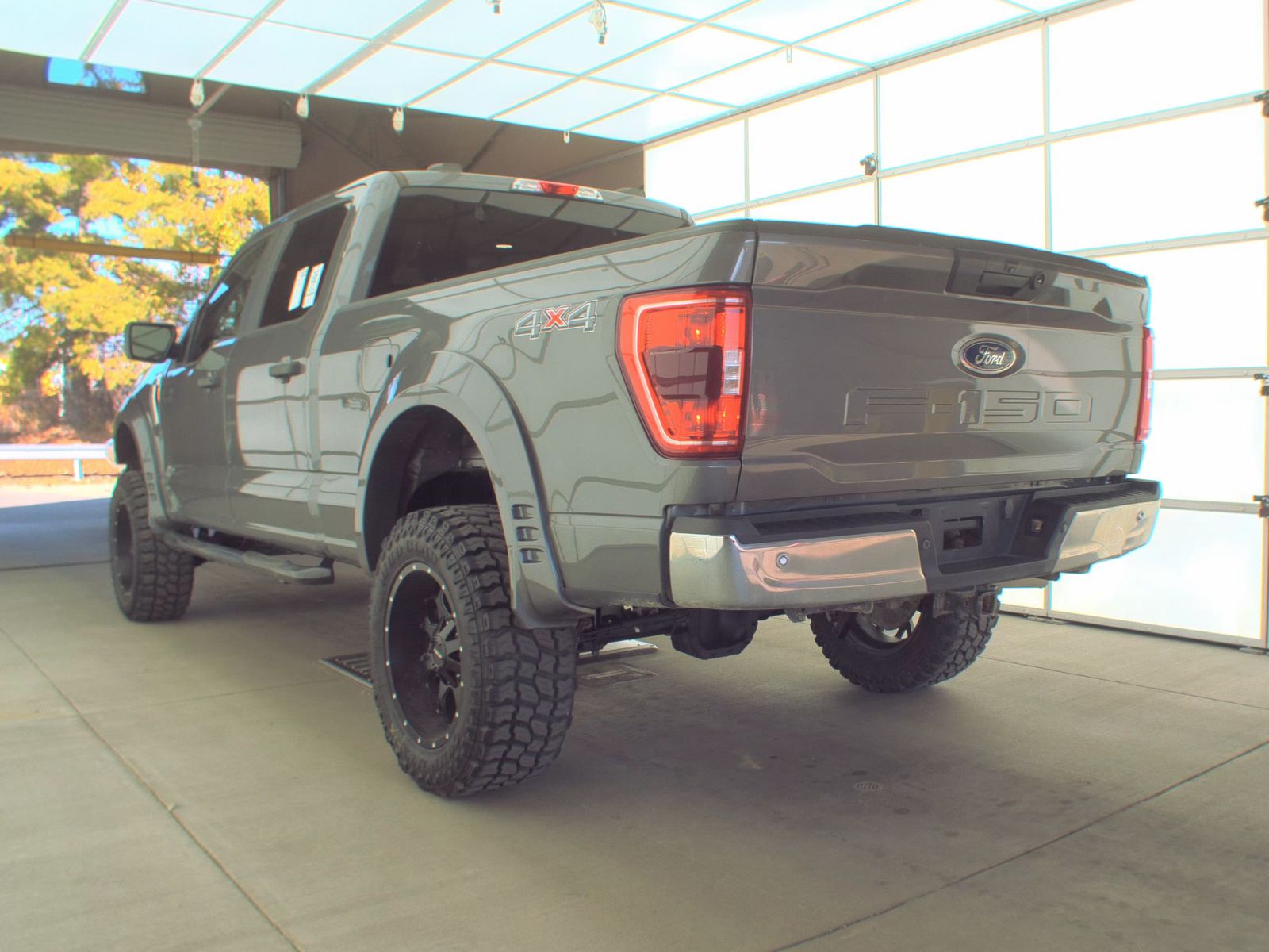 2023 Ford F-150 XLT AWD