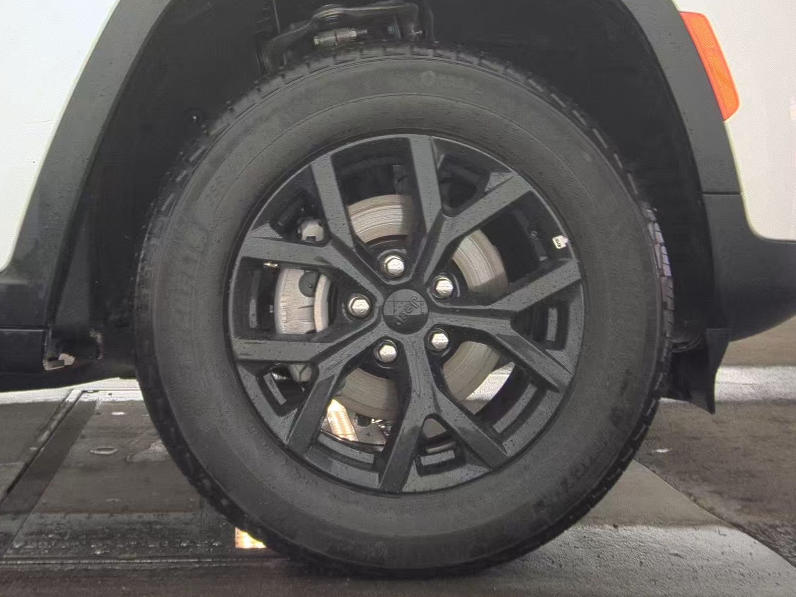 2024 Jeep Grand Cherokee Altitude AWD