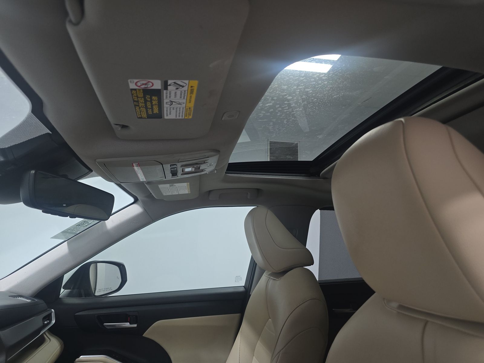 2023 Toyota Highlander XLE FWD