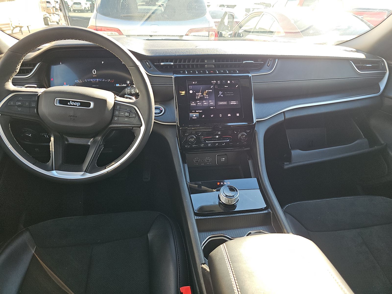 2024 Jeep Grand Cherokee Altitude AWD