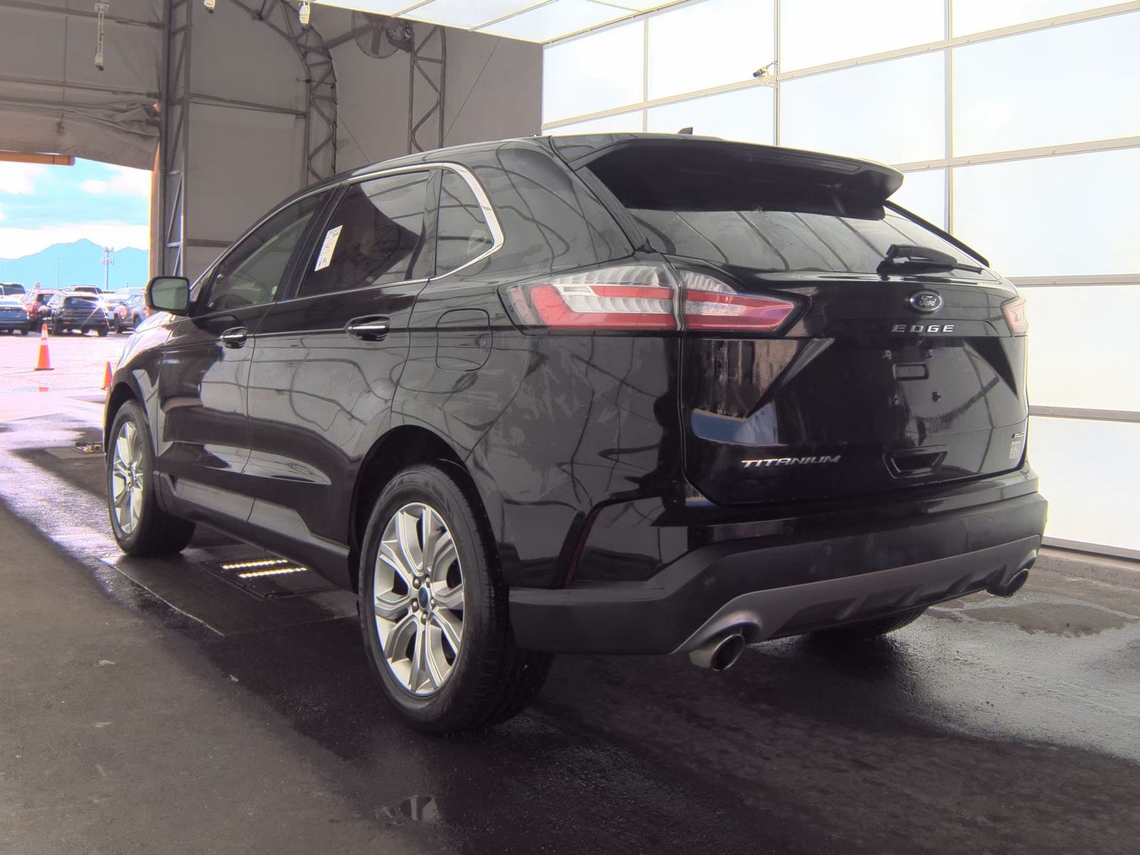 2022 Ford Edge Titanium AWD