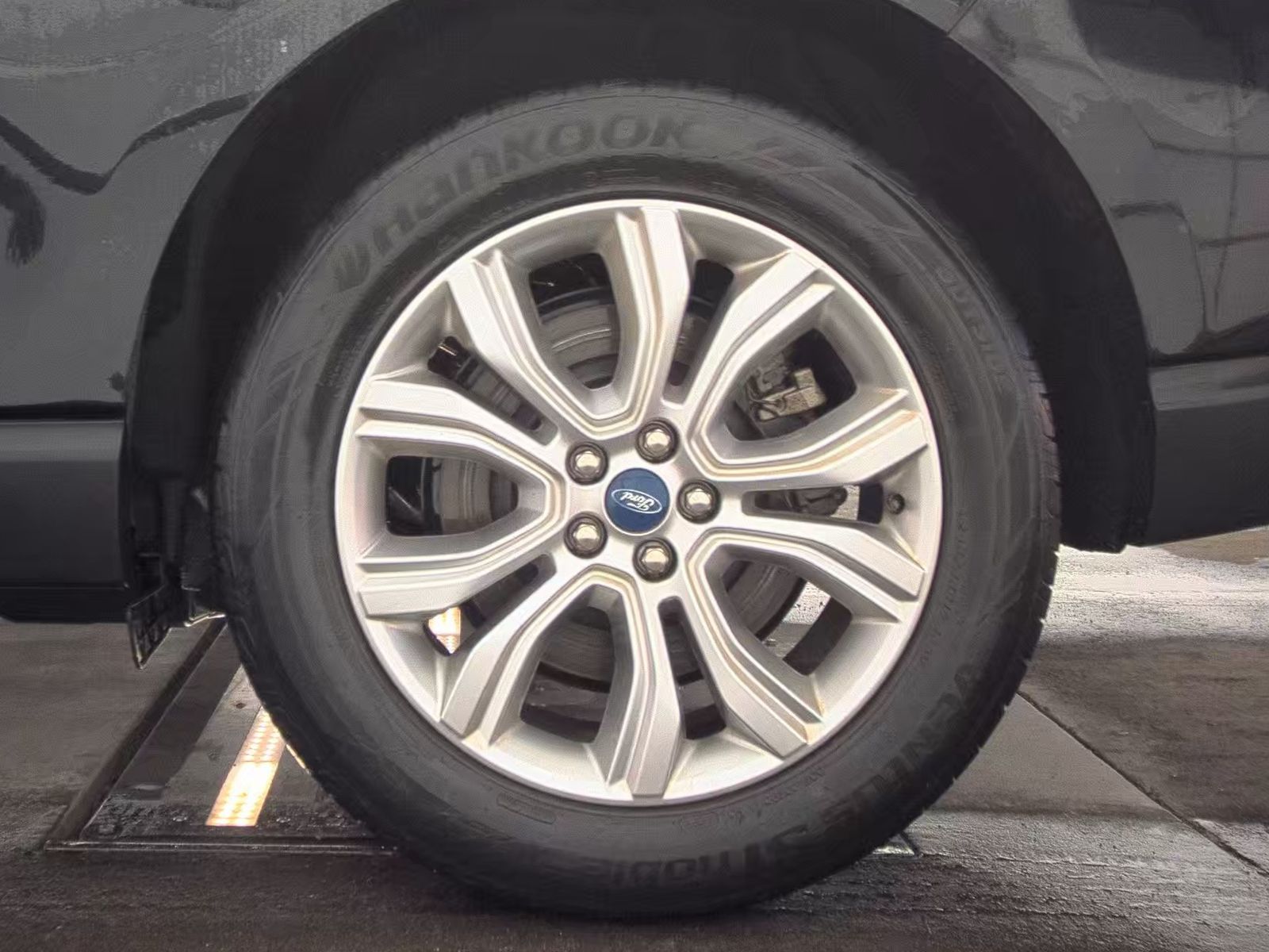 2022 Ford Edge Titanium AWD