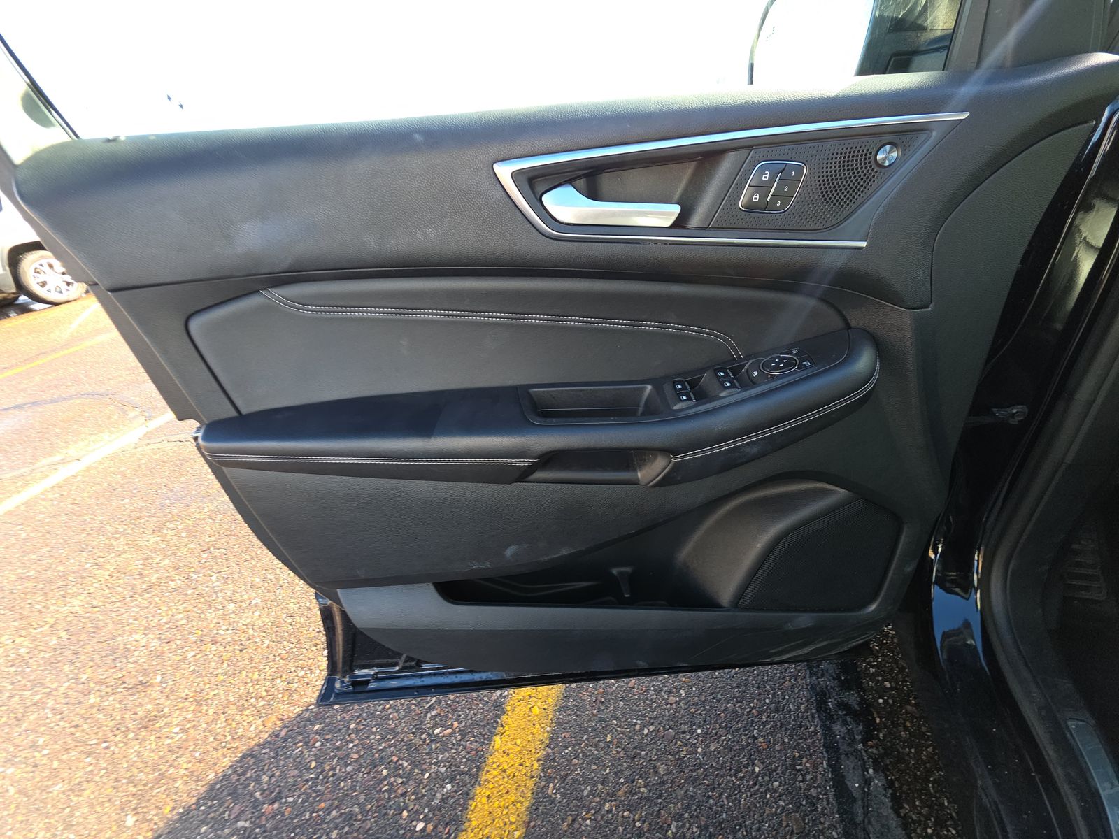 2022 Ford Edge Titanium AWD