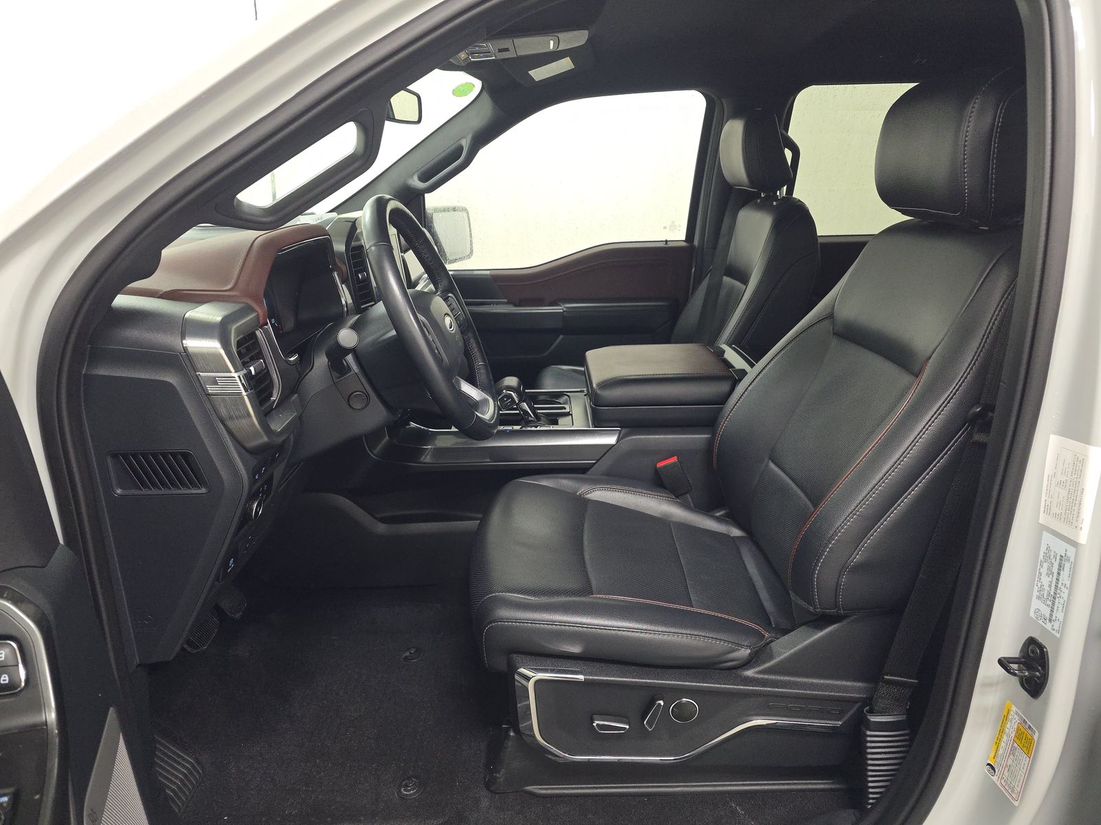 2023 Ford F-150 Lariat AWD