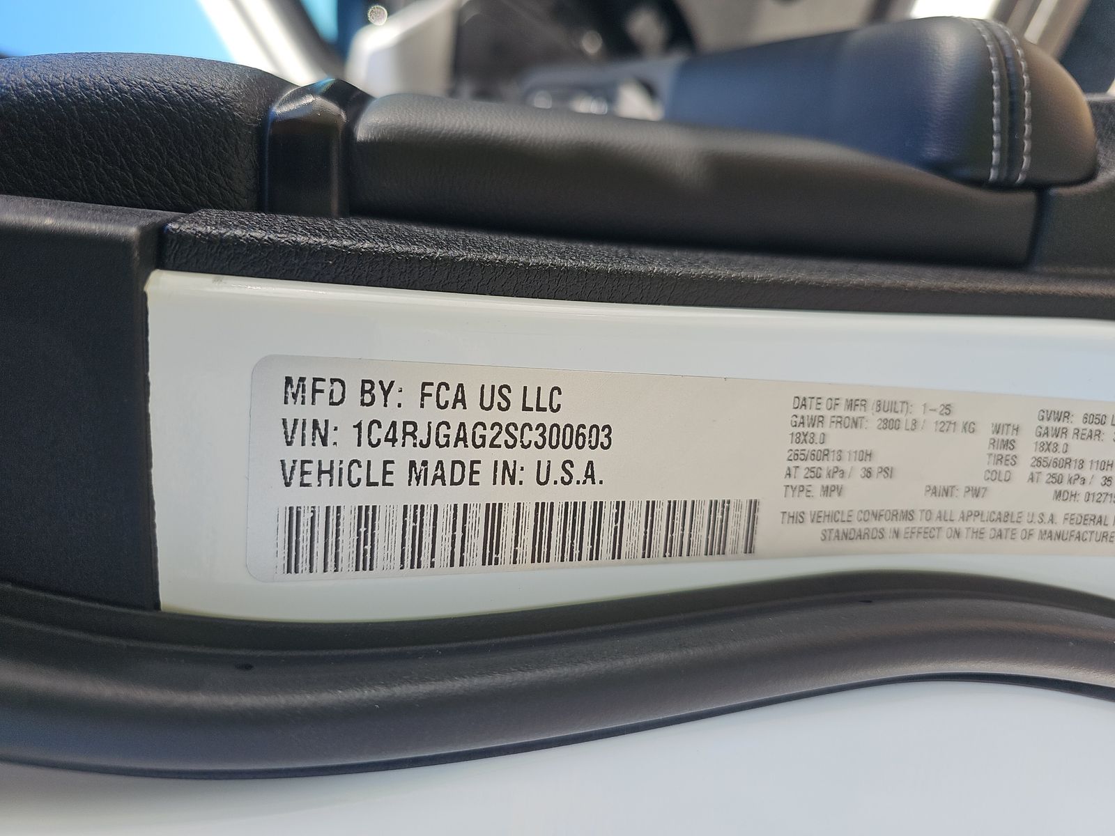 2025 Jeep Grand Cherokee Laredo X RWD