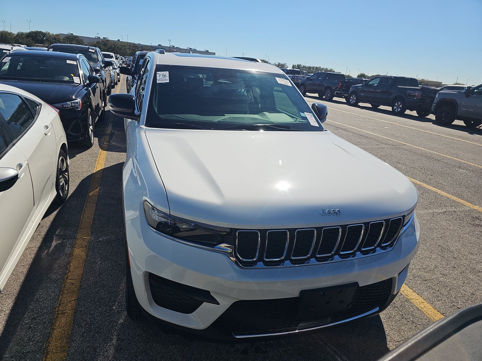 2025 Jeep Grand Cherokee Laredo X RWD