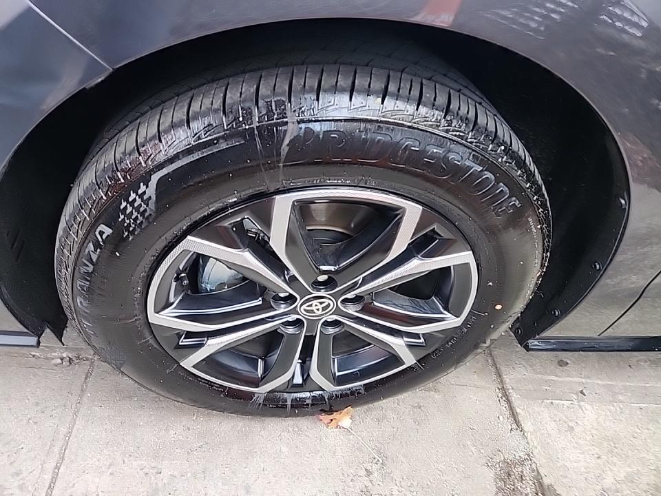 2025 Toyota Sienna Platinum AWD