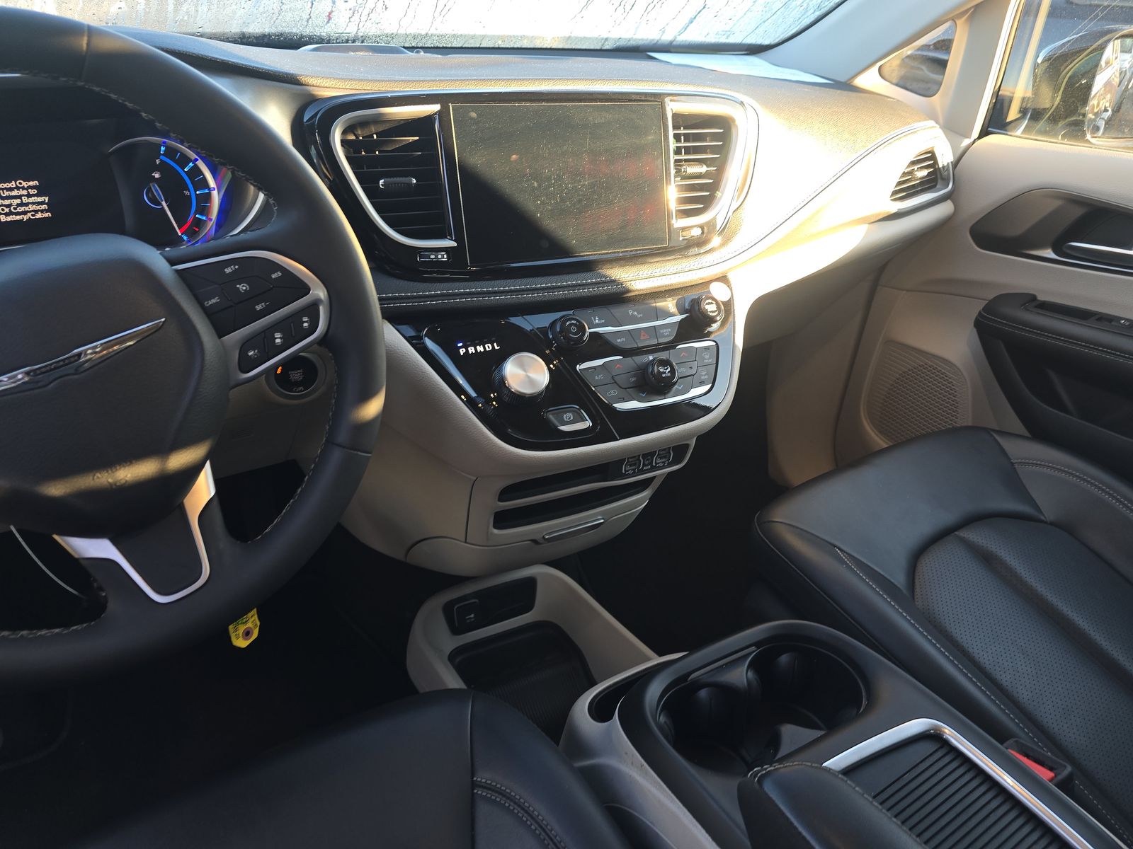 2024 Chrysler Pacifica Hybrid Select FWD