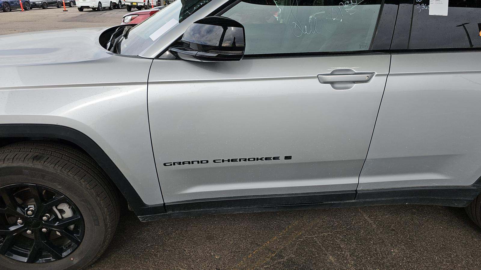 2024 Jeep Grand Cherokee Altitude AWD