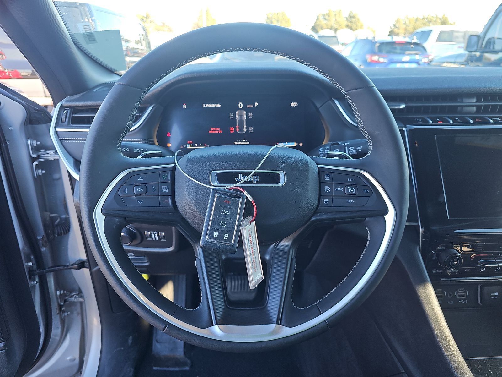 2024 Jeep Grand Cherokee Altitude AWD