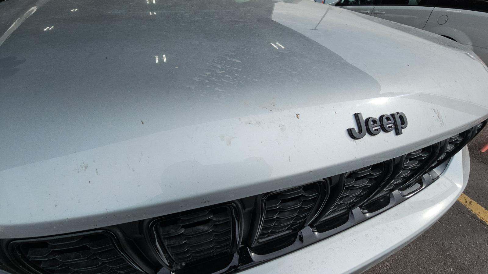 2024 Jeep Grand Cherokee Altitude AWD