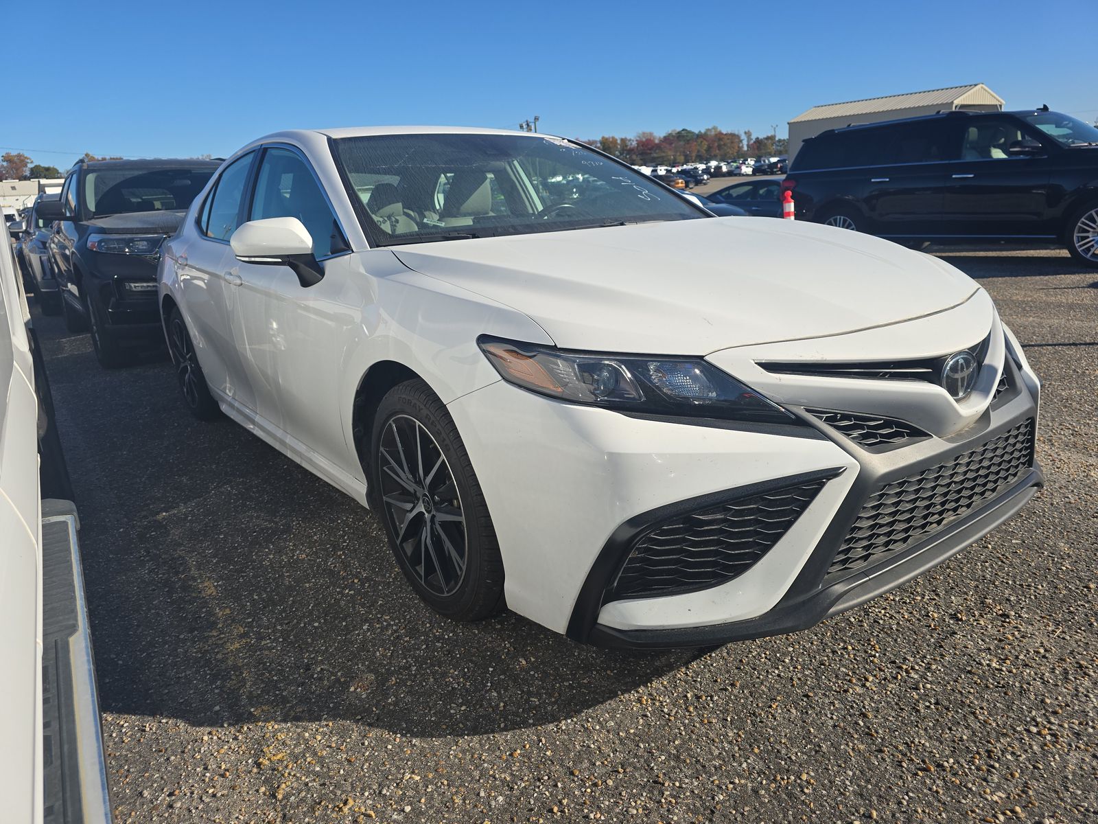 2024 Toyota Camry SE FWD