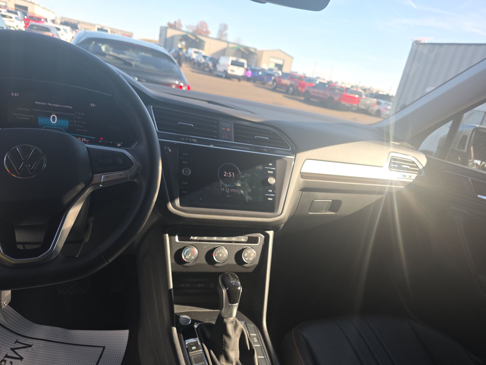 2024 Volkswagen Tiguan 2.0T SE FWD