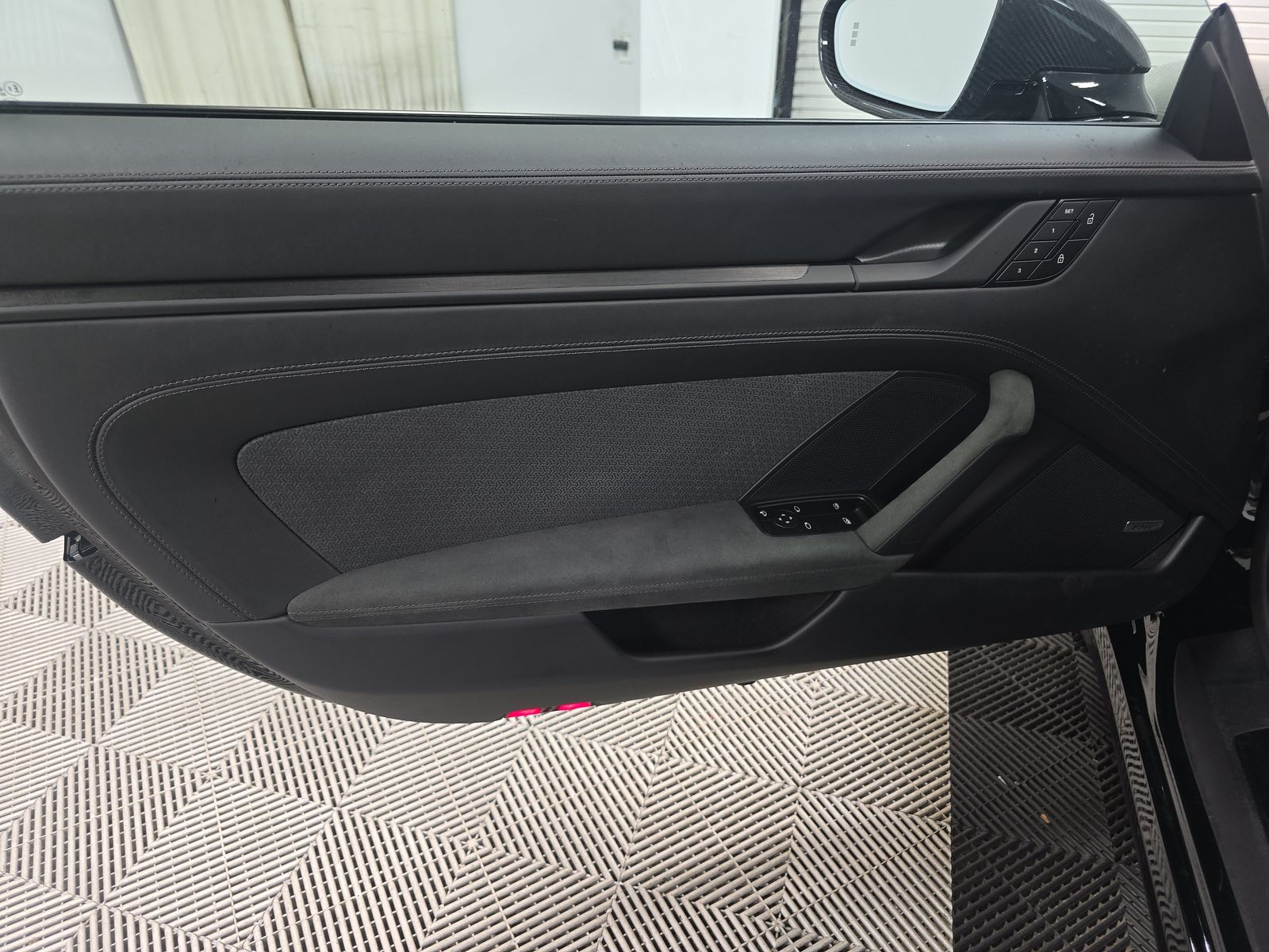 2025 Porsche 911 Carrera GTS RWD