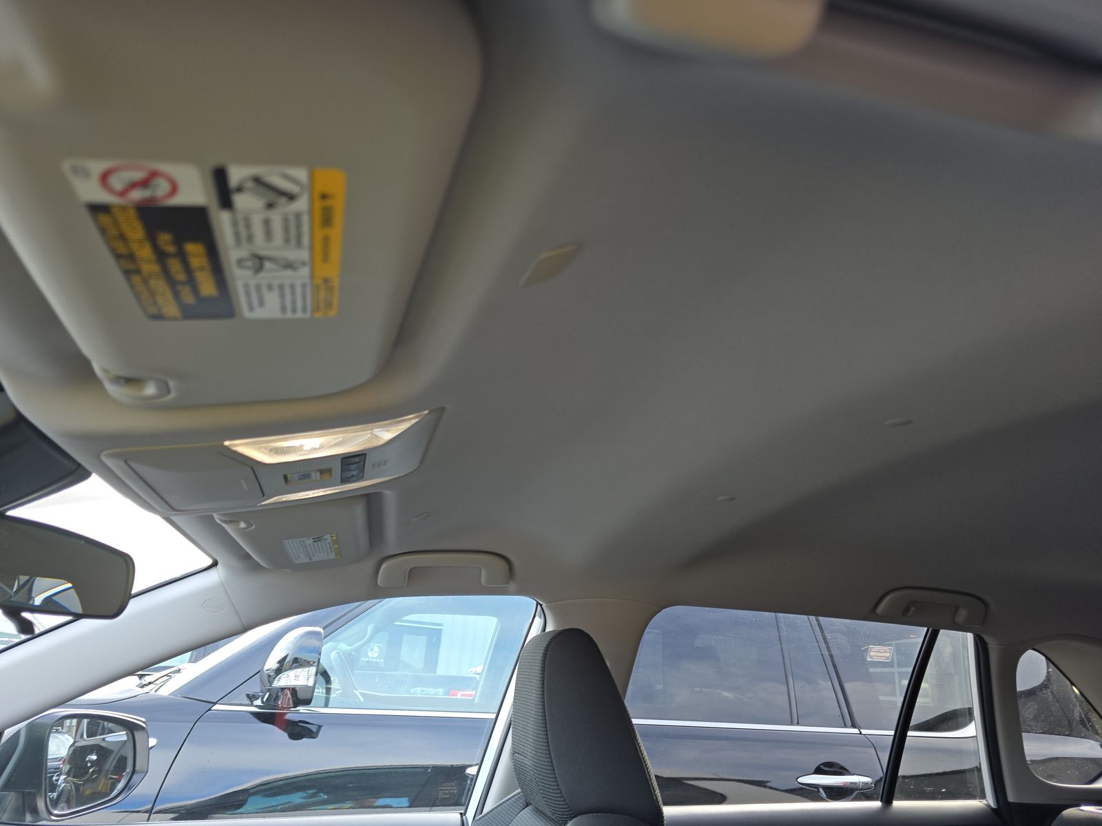 2025 Toyota RAV4 LE FWD