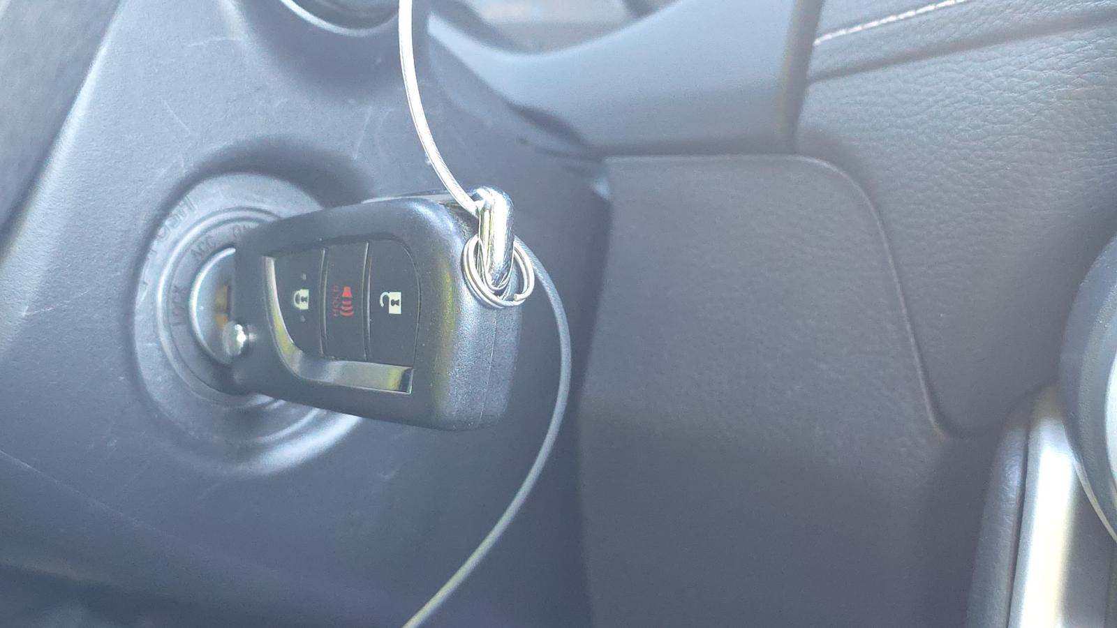 2025 Toyota RAV4 LE FWD