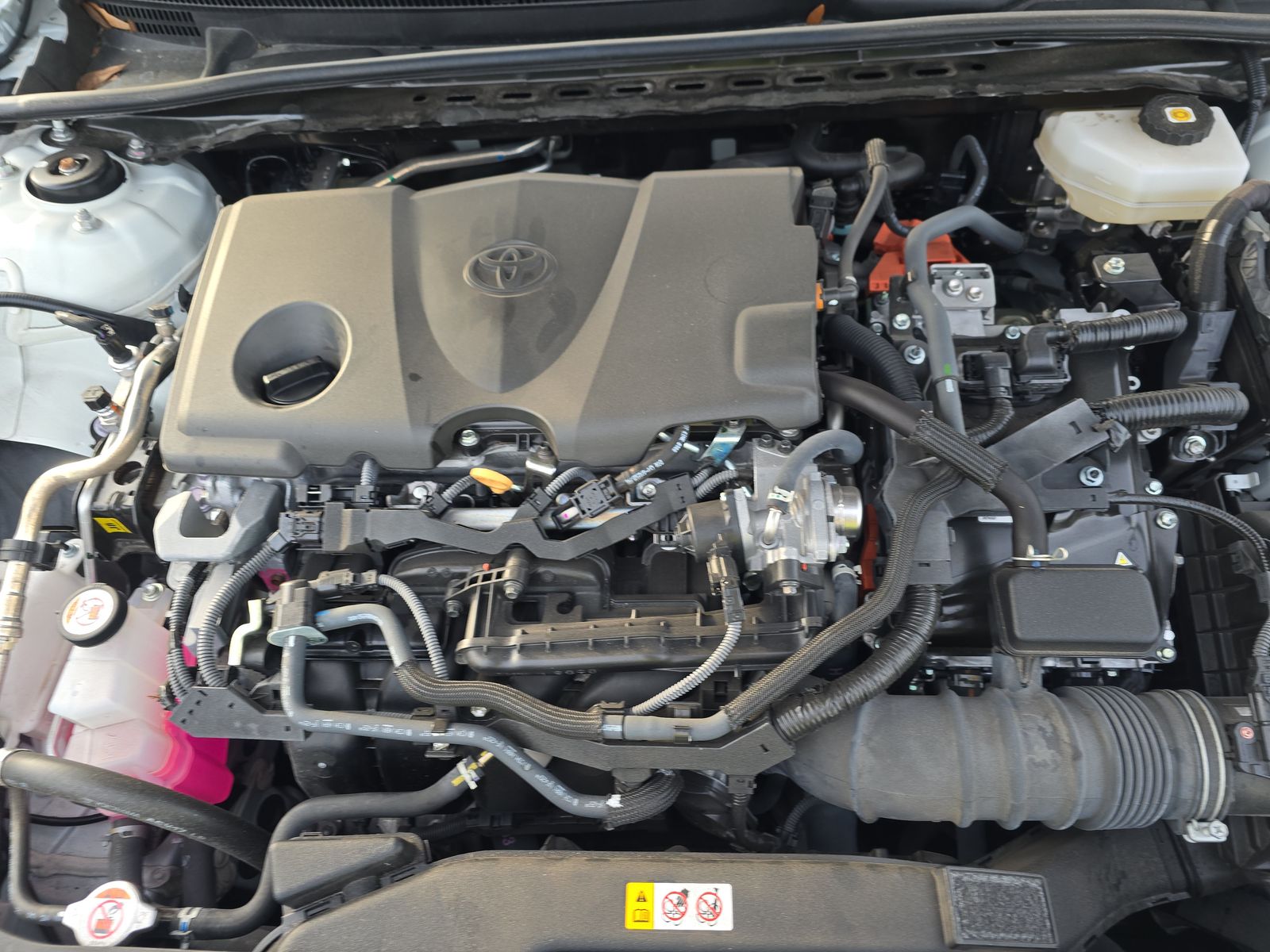 2025 Toyota Camry LE FWD