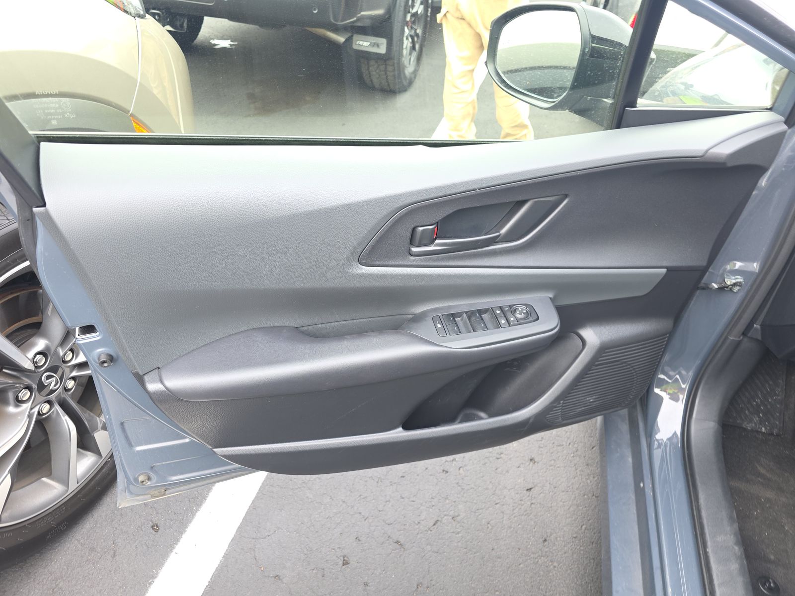 2024 Toyota Prius LE FWD