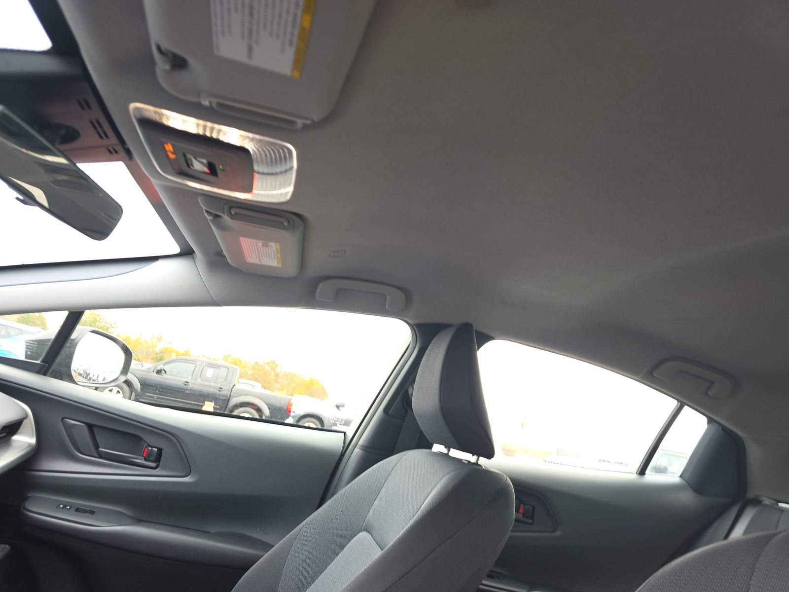 2024 Toyota Prius LE FWD