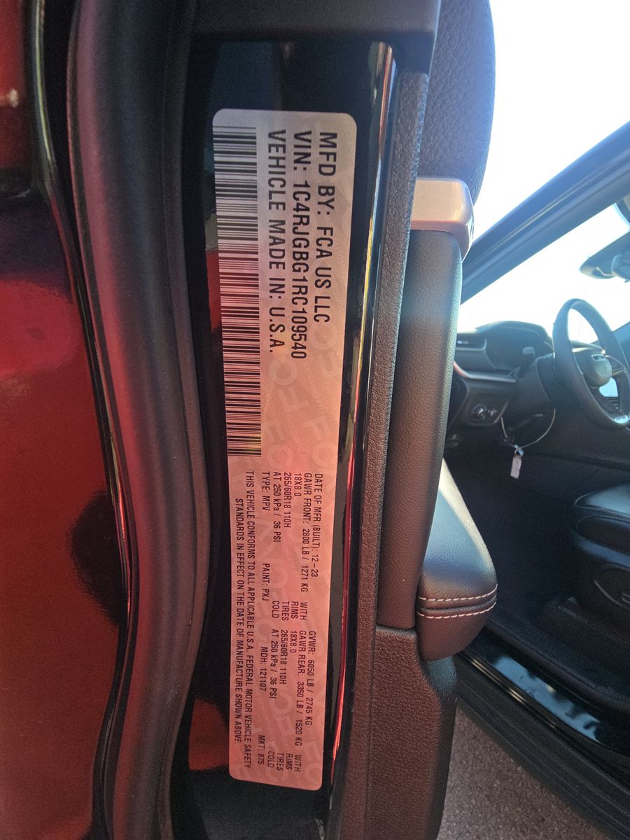 2024 Jeep Grand Cherokee Limited RWD