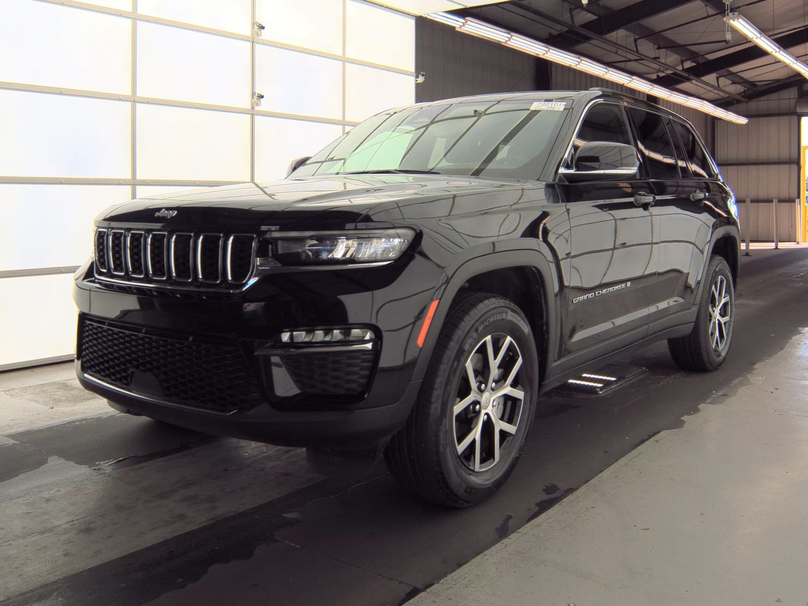 2024 Jeep Grand Cherokee Limited RWD