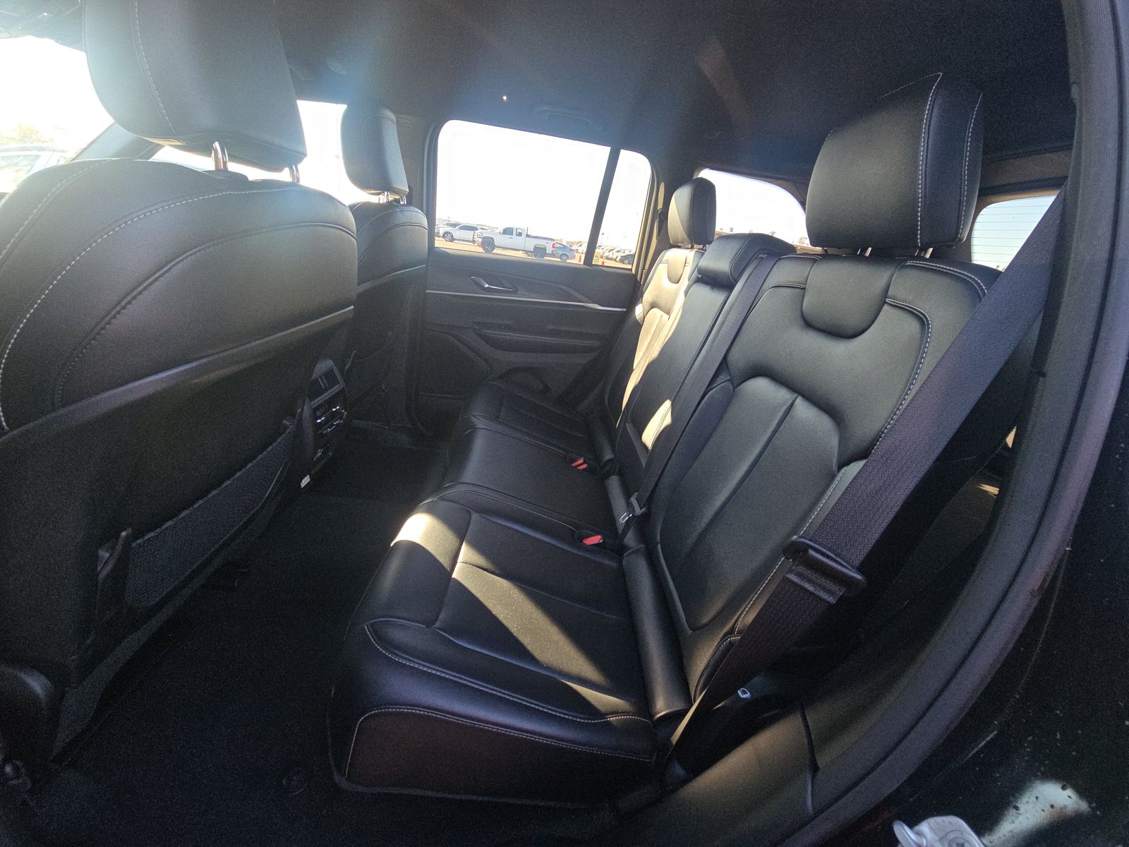 2024 Jeep Grand Cherokee Limited RWD