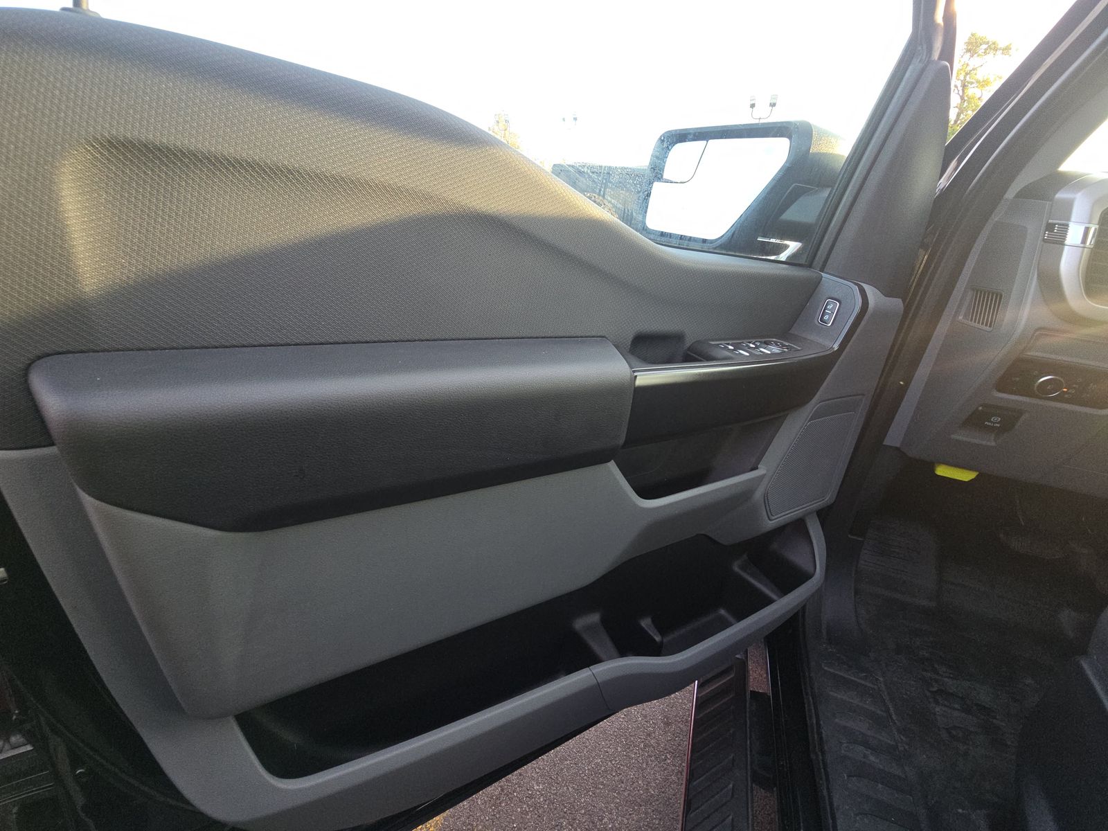 2023 Ford F-150 XL AWD