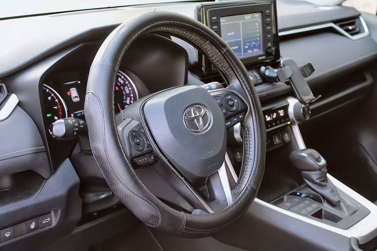 2020 Toyota RAV4 XLE Premium AWD